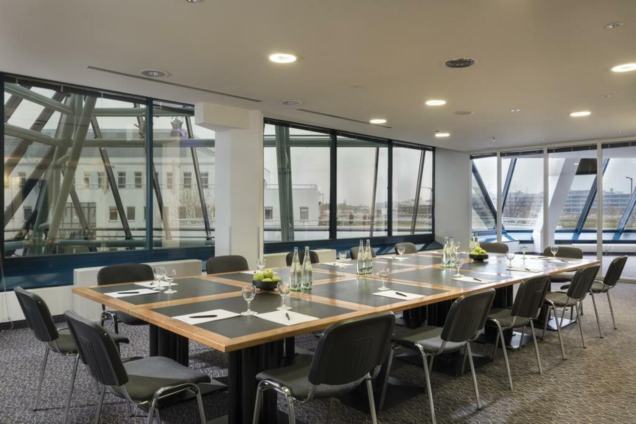 Excelsior Hotel Nuernberg Fuerth, BW Signature Collection Business bilde